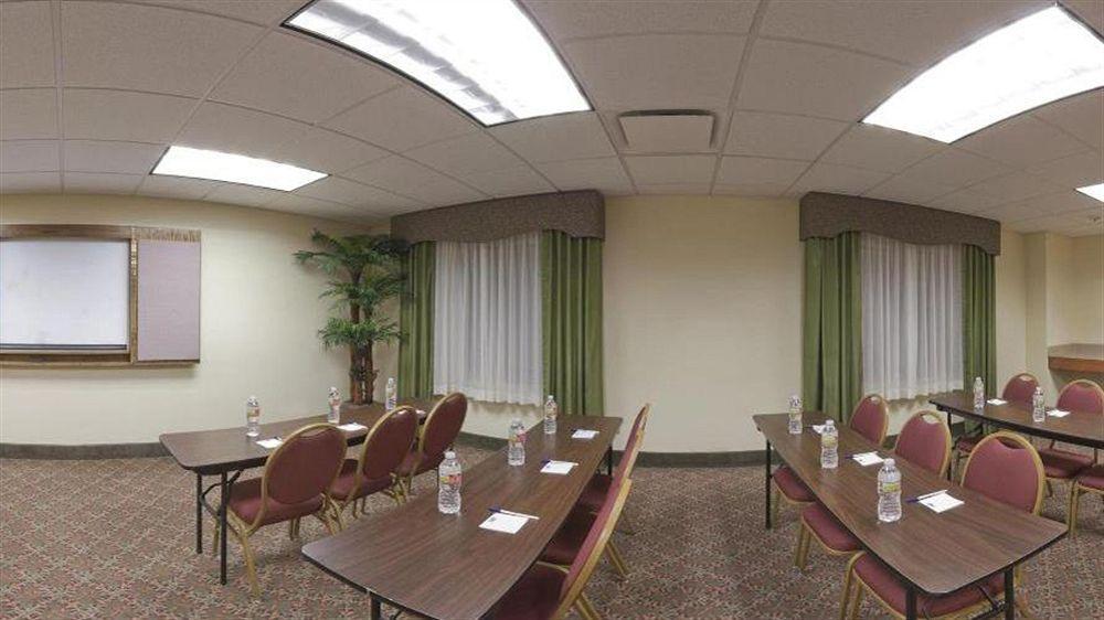 Holiday Inn Express & Suites - Pharr By Ihg Exterior foto